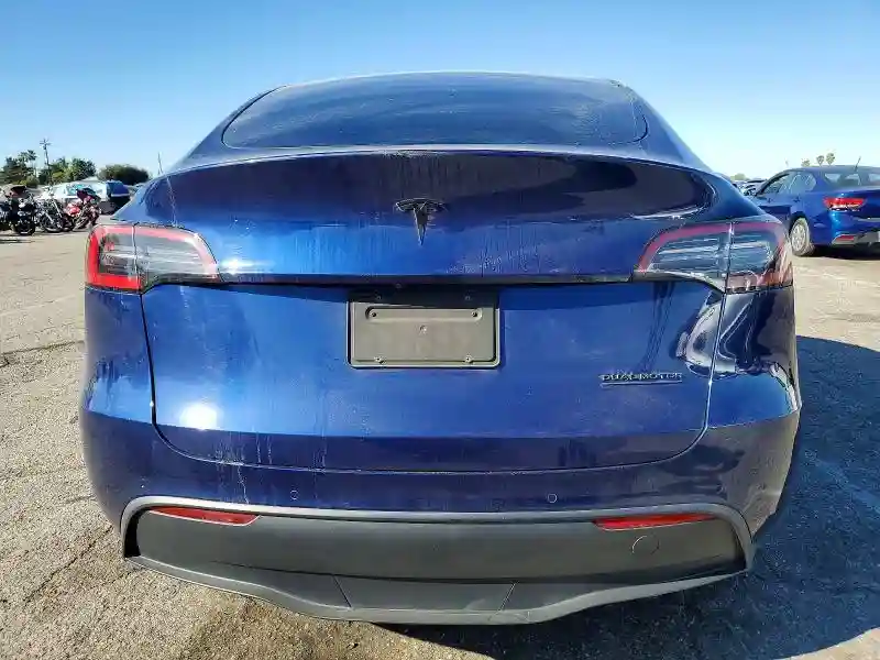 7SAYGDEE6NF561843 2022 TESLA MODEL Y-5