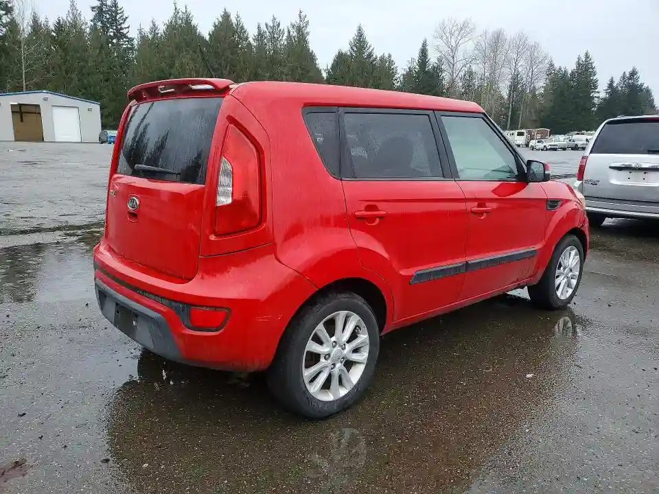 KNDJT2A67C7422661 2012 KIA SOUL-2