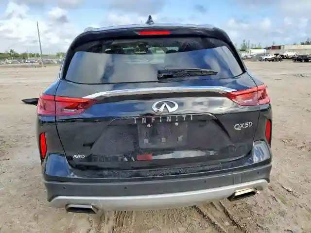 3PCAJ5M36LF111872 2020 INFINITI QX50-5