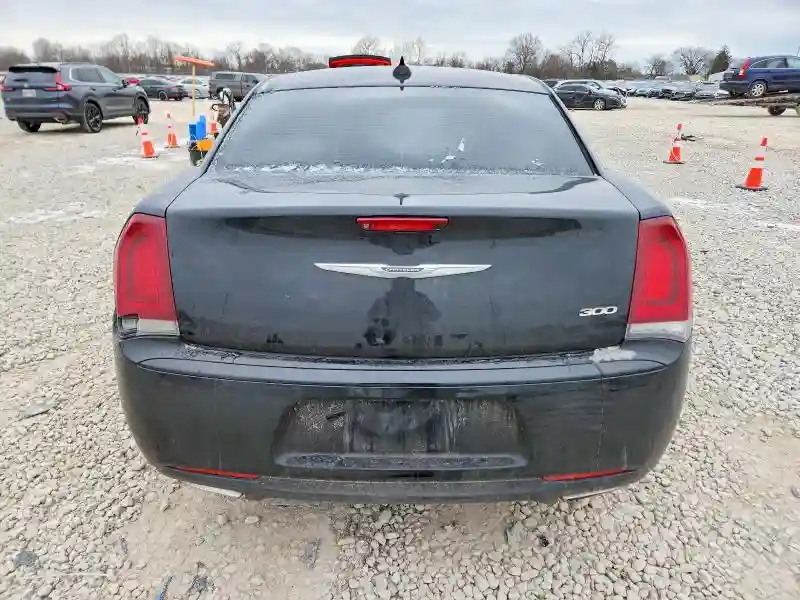 2C3CCAAG1LH120366 2020 CHRYSLER 300-5