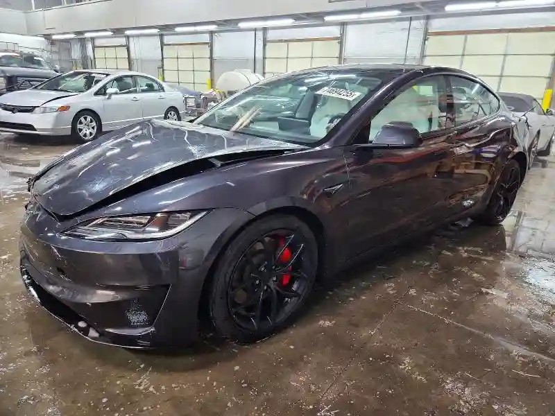 5YJ3E1ET6RF824459 2024 TESLA MODEL 3-0