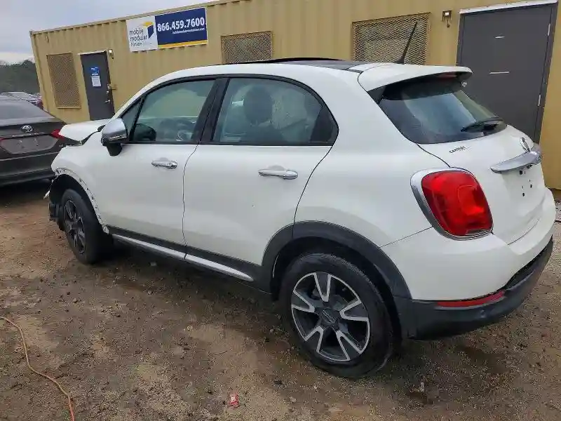 ZFBCFYAB4JP672424 2018 FIAT 500-1