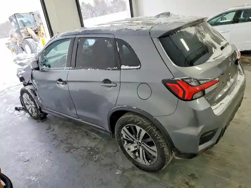 JA4APUAU1MU004009 2021 MITSUBISHI OUTLANDER-1