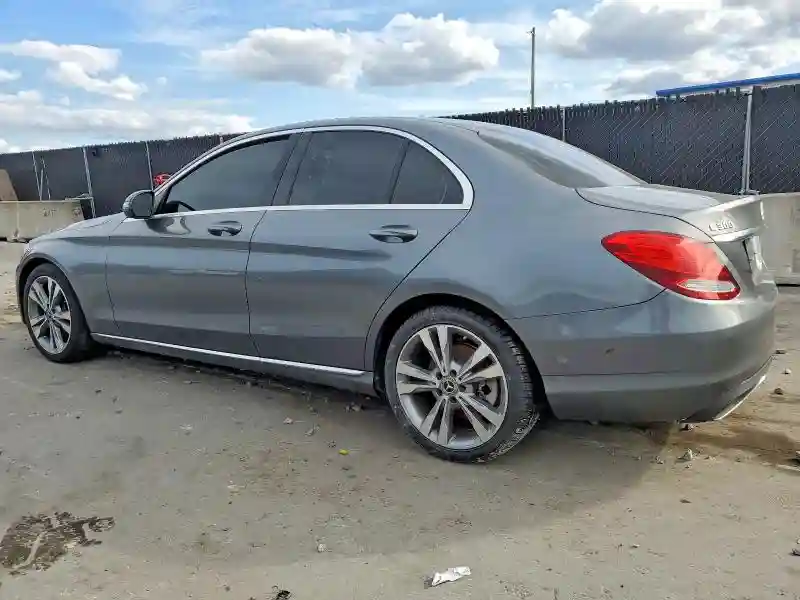 55SWF4JB2JU247103 2018 MERCEDES-BENZ C-CLASS-1