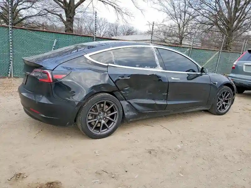 5YJ3E1EA6KF296829 2019 TESLA MODEL 3-2