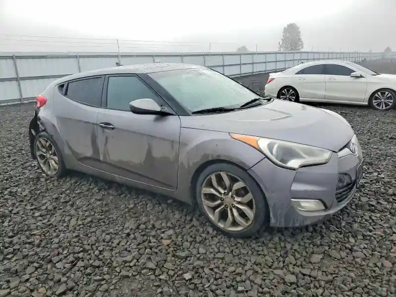 KMHTC6AD6CU045171 2012 HYUNDAI VELOSTER-3