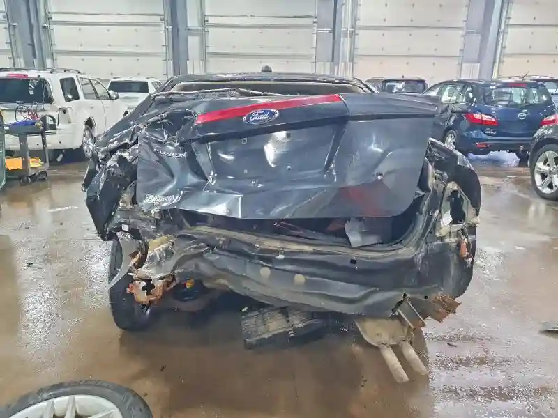 3FAHP0GA3CR438597 2012 FORD FUSION-5