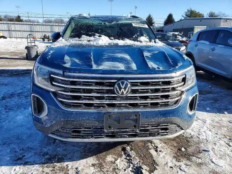 1V2KR2CAXSC517093 2025 VOLKSWAGEN ATLAS-4
