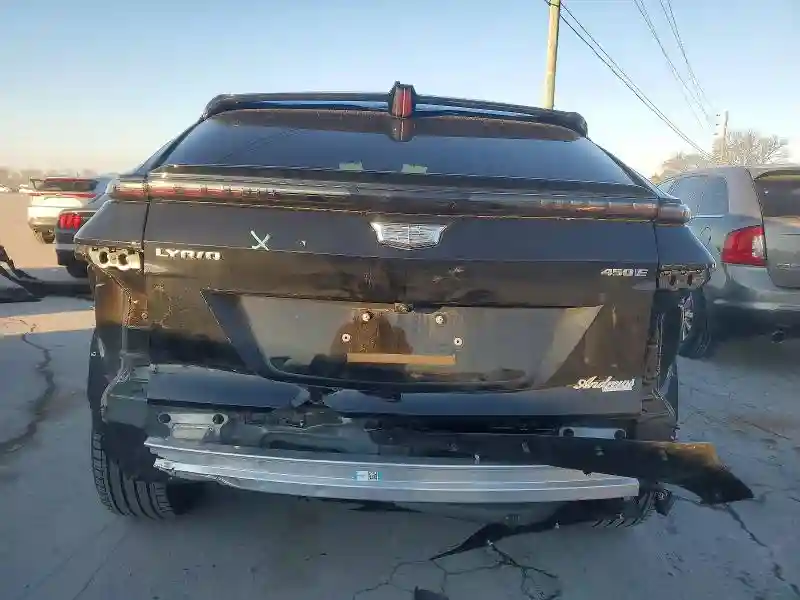 1GYKPVRK3RZ137037 2024 CADILLAC LYRIQ SPOR-5
