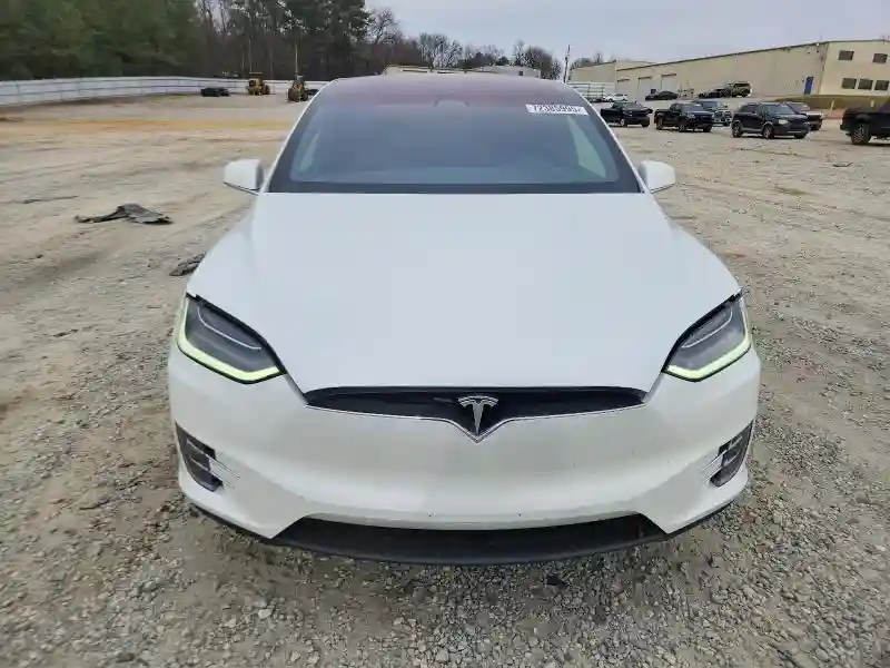 5YJXCDE23LF299528 2020 TESLA MODEL X-4
