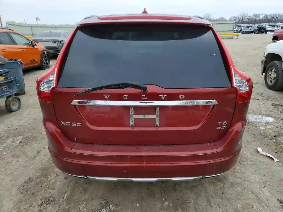 YV4902DZ4E2547373 2014 VOLVO XC60-5