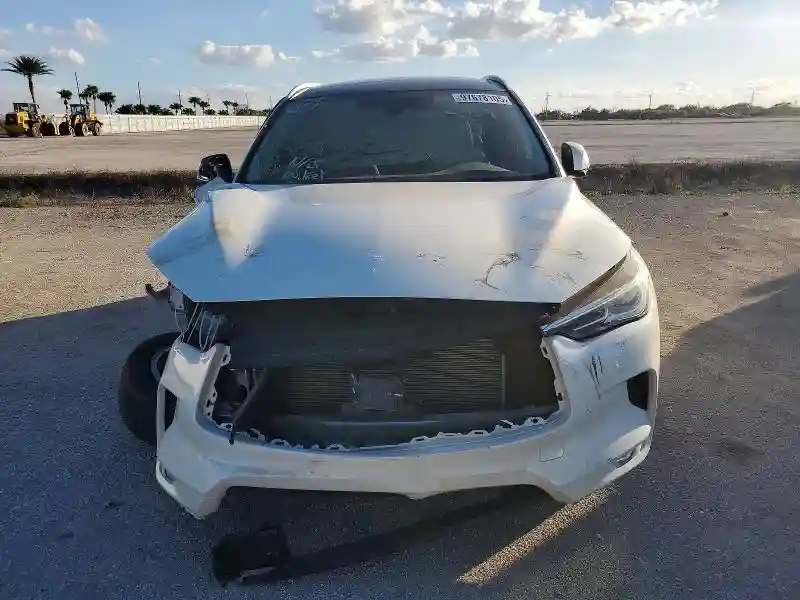 3PCAJ5M13LF109821 2020 INFINITI QX50-4