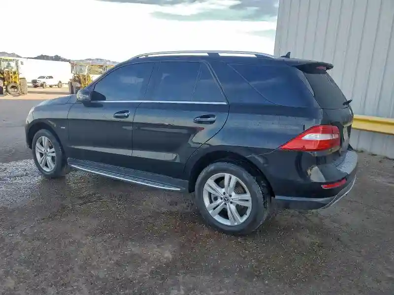 4JGDA5HB1CA059702 2012 MERCEDES-BENZ M-CLASS-1