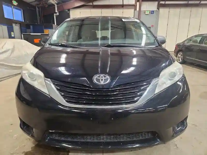 5TDJK3DC3FS119364 2015 TOYOTA ALL MODELS-4