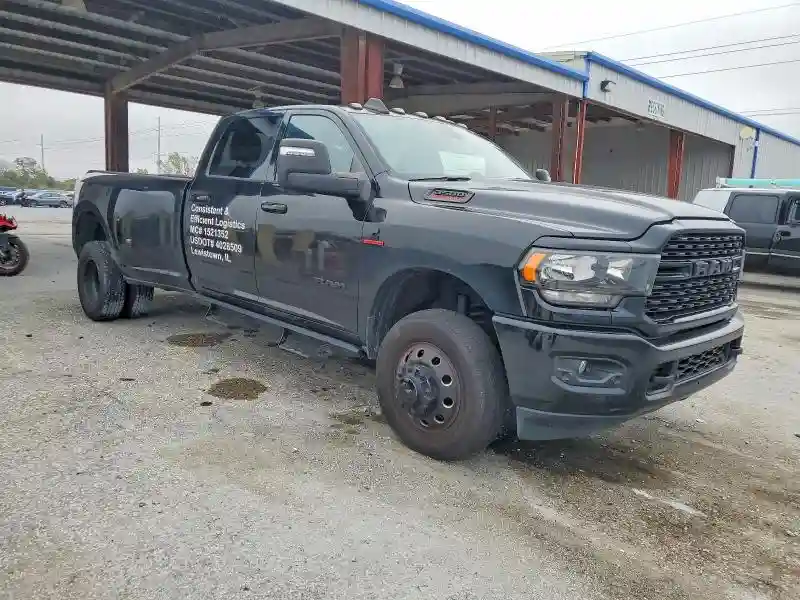 3C63RRHL4RG137982 2024 RAM 3500-3