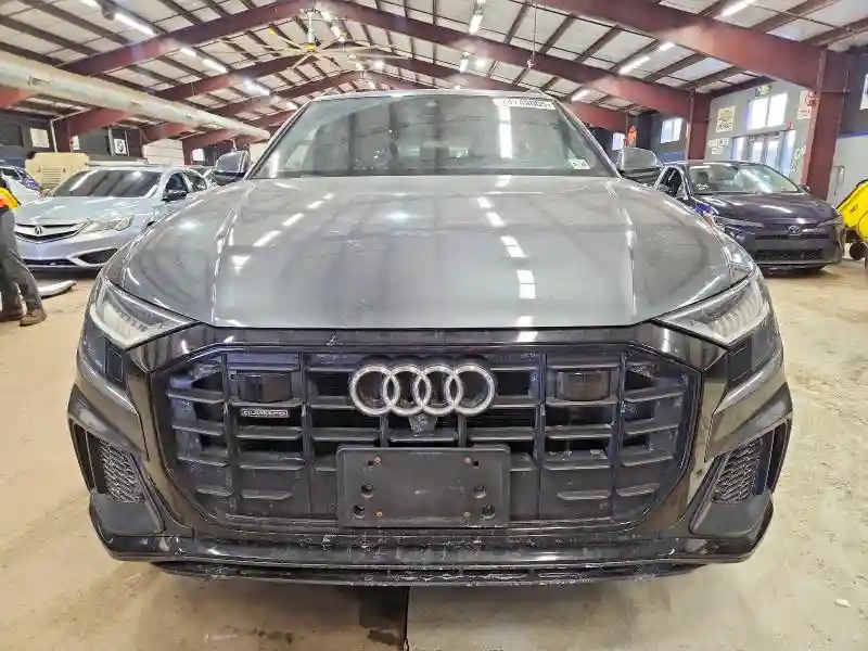 WA1FVAF16MD016939 2021 AUDI Q8-4