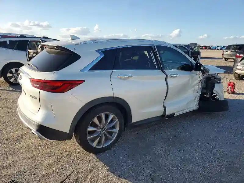 3PCAJ5M13LF109821 2020 INFINITI QX50-2