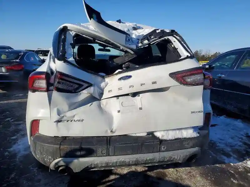 1FMCU9GN6PUA65814 2023 FORD ESCAPE ACT-5