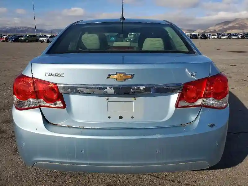 1G1PF5S95B7170413 2011 CHEVROLET CRUZE-5