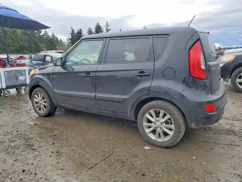 KNDJT2A64D7488683 2013 KIA SOUL-1