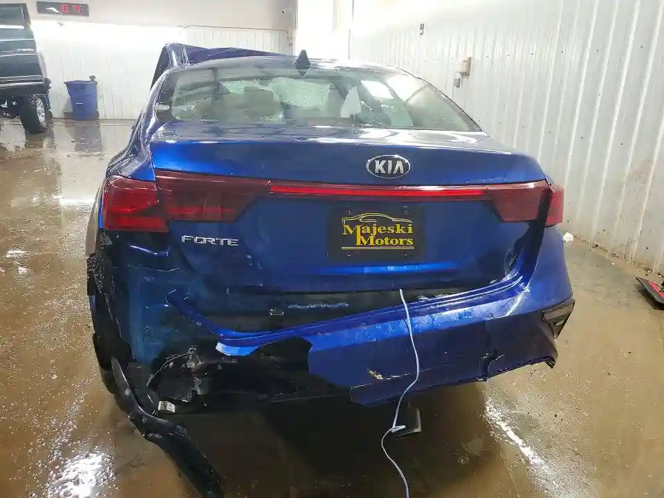 3KPF24AD1ME325153 2021 KIA FORTE-5