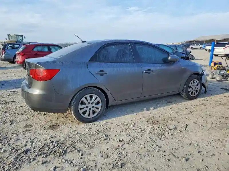 KNAFU4A29D5731926 2013 KIA FORTE-2
