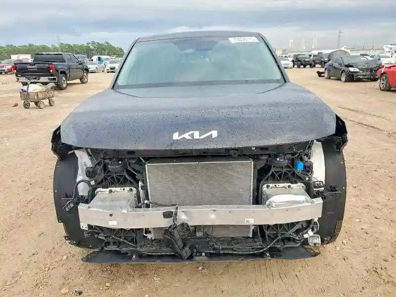 5XYAB5S16TG011424 2026 KIA EV9 LIGHT-4