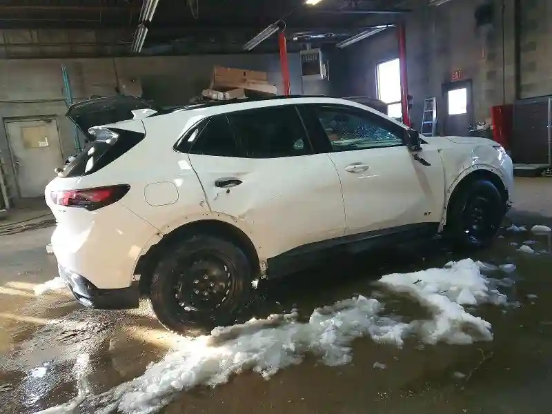 LRBFZLE49SD023364 2025 BUICK ENVISION S-2