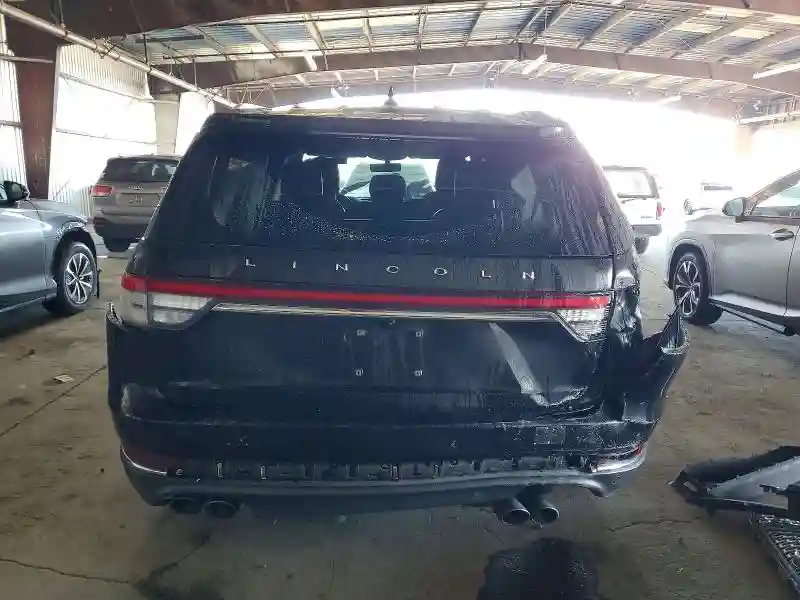 5LM5J0XC8PGL07896 2023 LINCOLN TOWNHOUSE AVIATOR-5