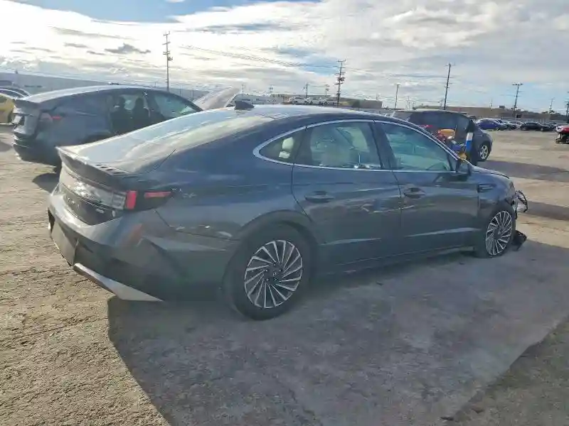 KMHL54JJ2SA105497 2025 HYUNDAI SONATA-2