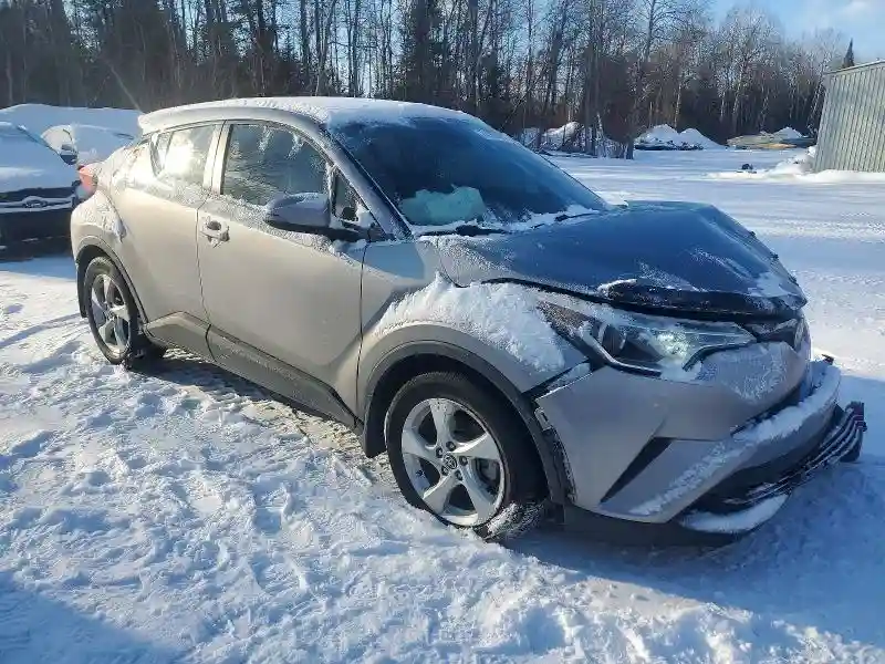 NMTKHMBX6JR001797 2018 TOYOTA C-HR-3