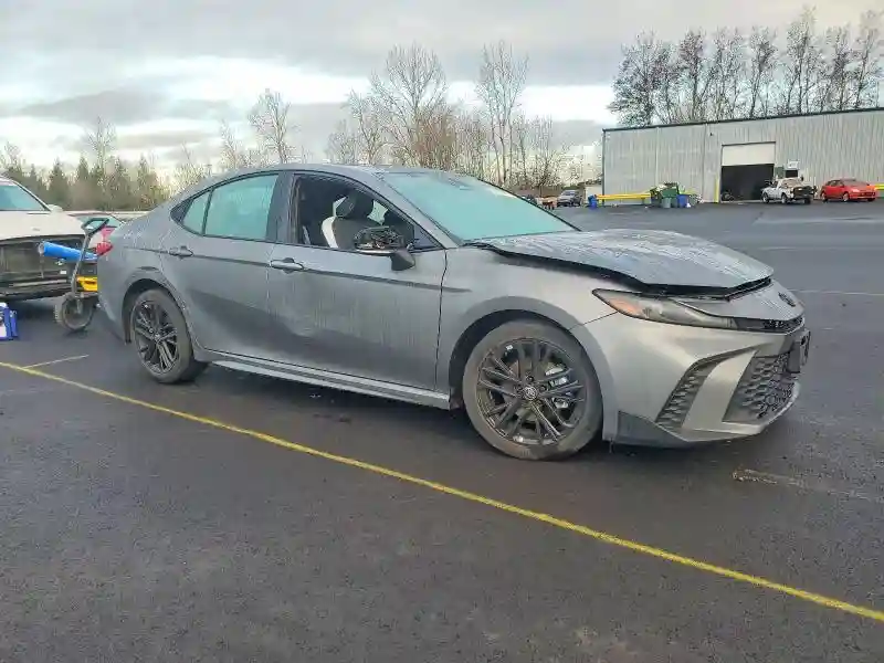 4T1DBADK9SU522498 2025 TOYOTA CAMRY-3