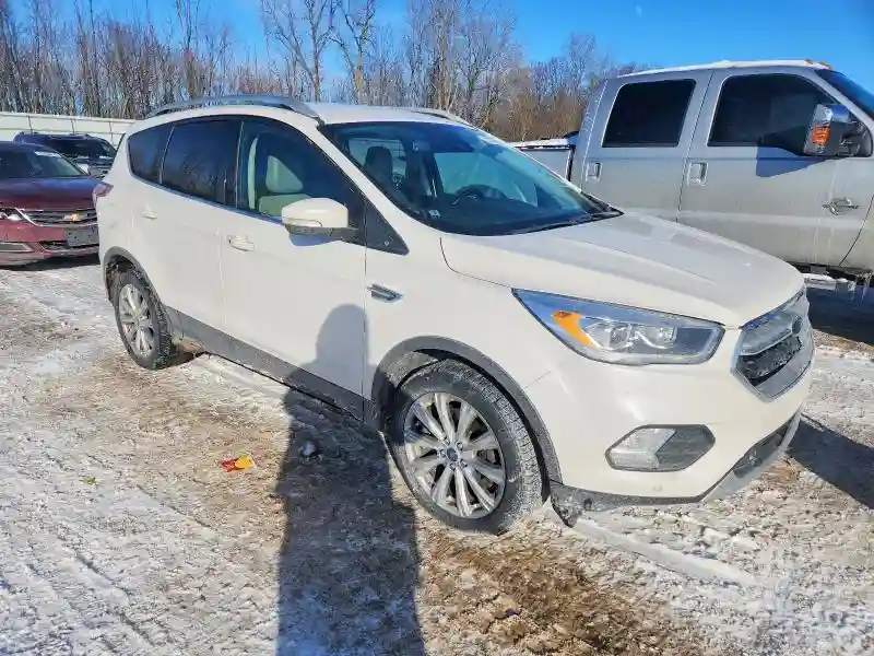 1FMCU9J97JUA82205 2018 FORD ESCAPE-3