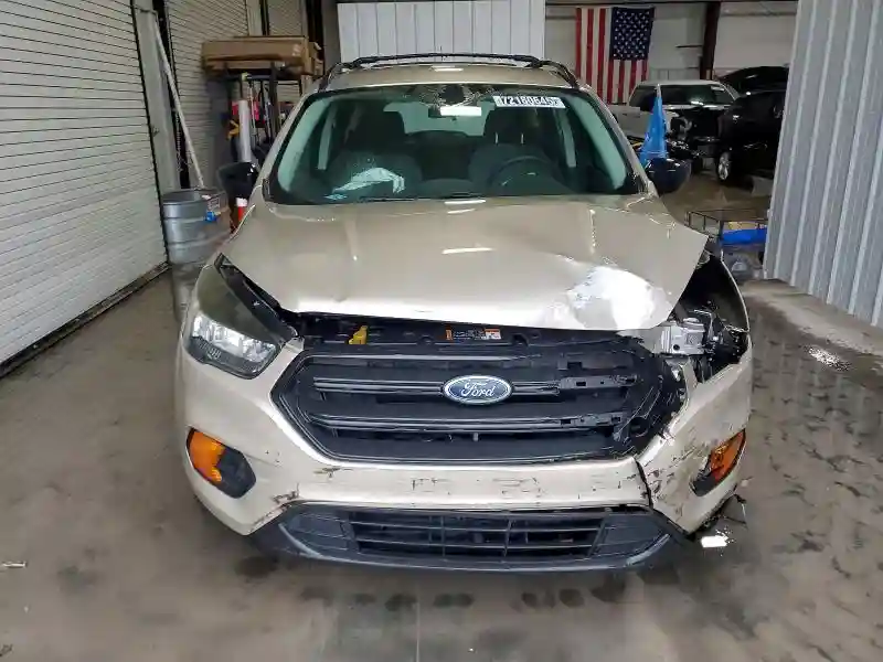1FMCU0F73JUB04719 2018 FORD ESCAPE-4