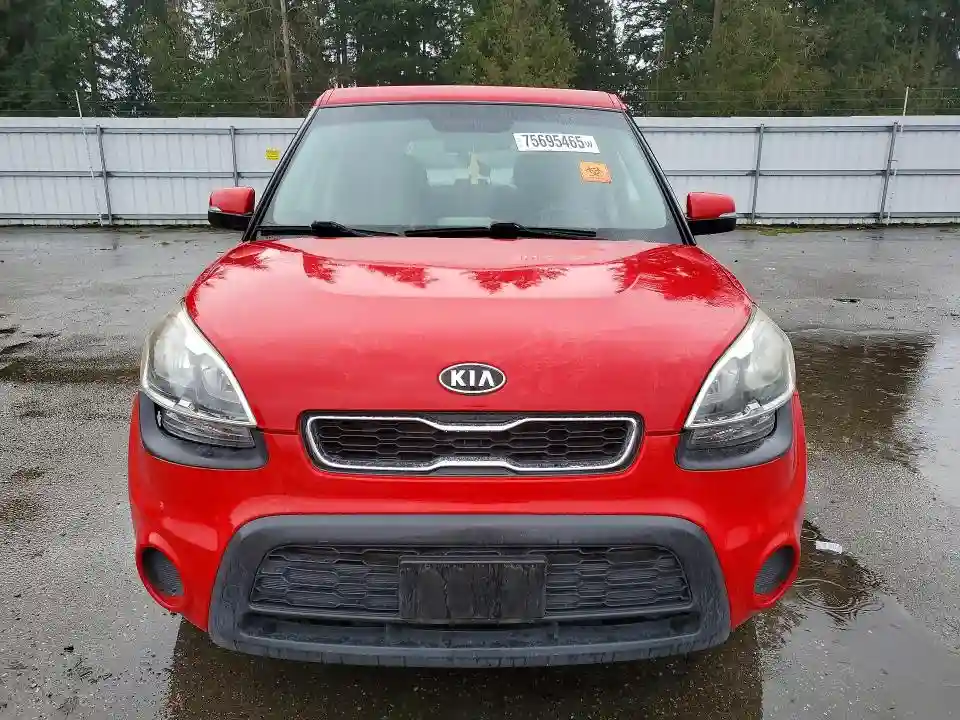 KNDJT2A67C7422661 2012 KIA SOUL-4