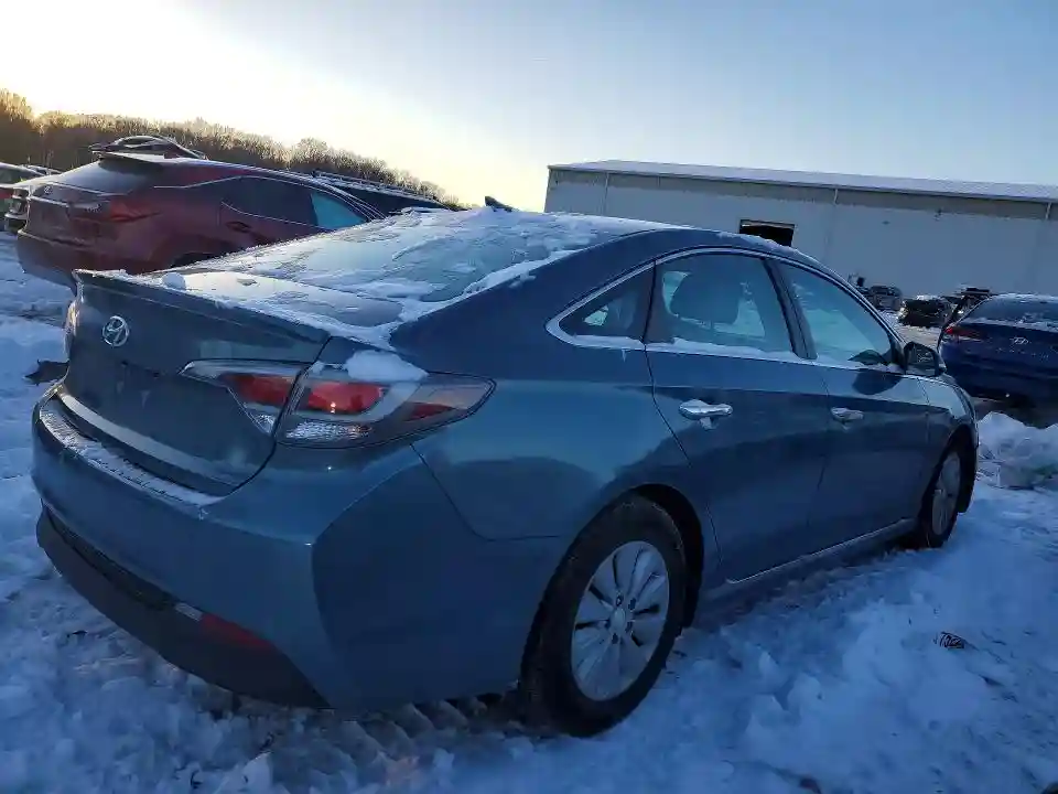 KMHE24L16GA012911 2016 HYUNDAI SONATA-2