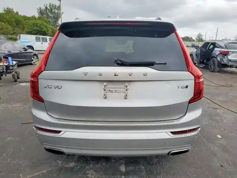 YV4A22PK8H1177075 2017 VOLVO XC90-5
