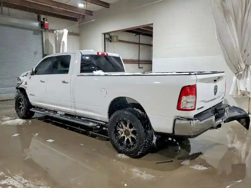 3C6UR5JL7KG621061 2019 RAM 2500-2