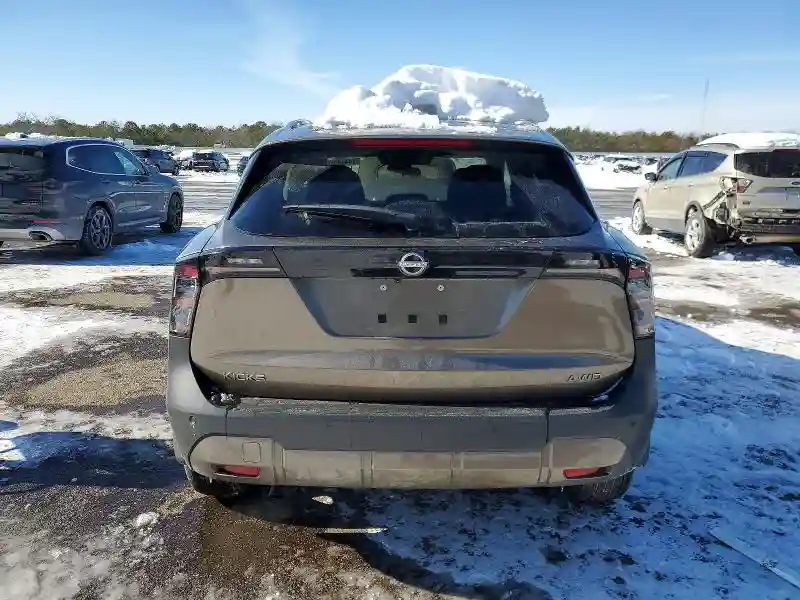 3N8AP6CB0SL367698 2025 NISSAN KICKS-5