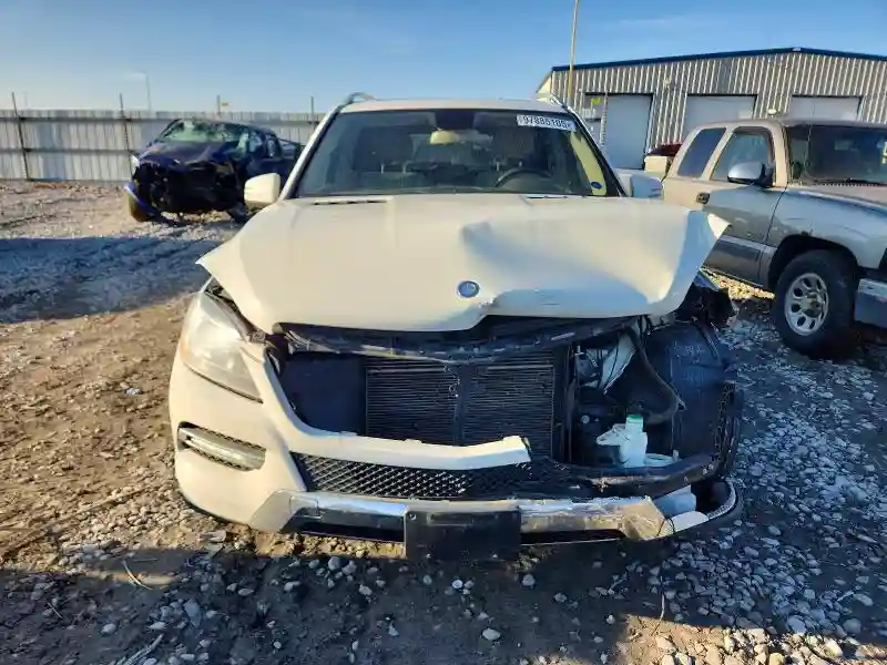 4JGDA5HB8CA026826 2012 MERCEDES-BENZ M-CLASS-4