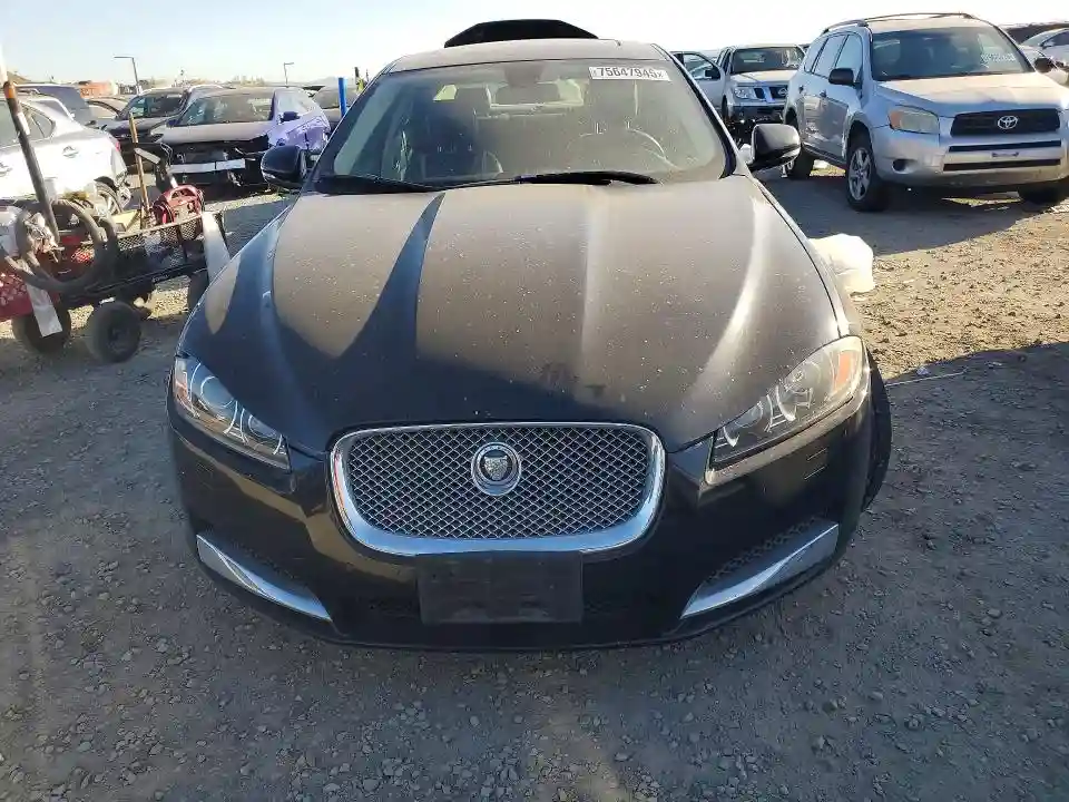SAJWA0HB2CLS23934 2012 JAGUAR XF-4