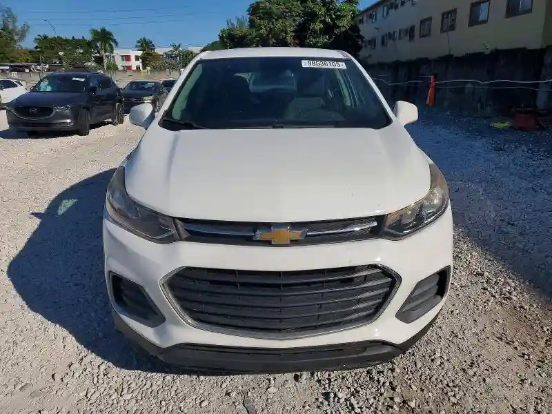 KL7CJKSB3HB104581 2017 CHEVROLET TRAX-4
