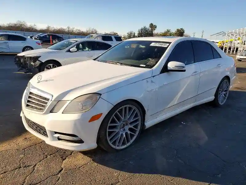 WDDHF5KB1DA665363 2013 MERCEDES-BENZ E-CLASS-0