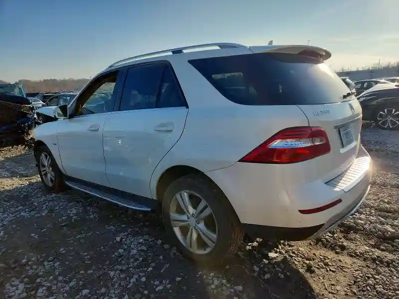 4JGDA5HB8CA026826 2012 MERCEDES-BENZ M-CLASS-1