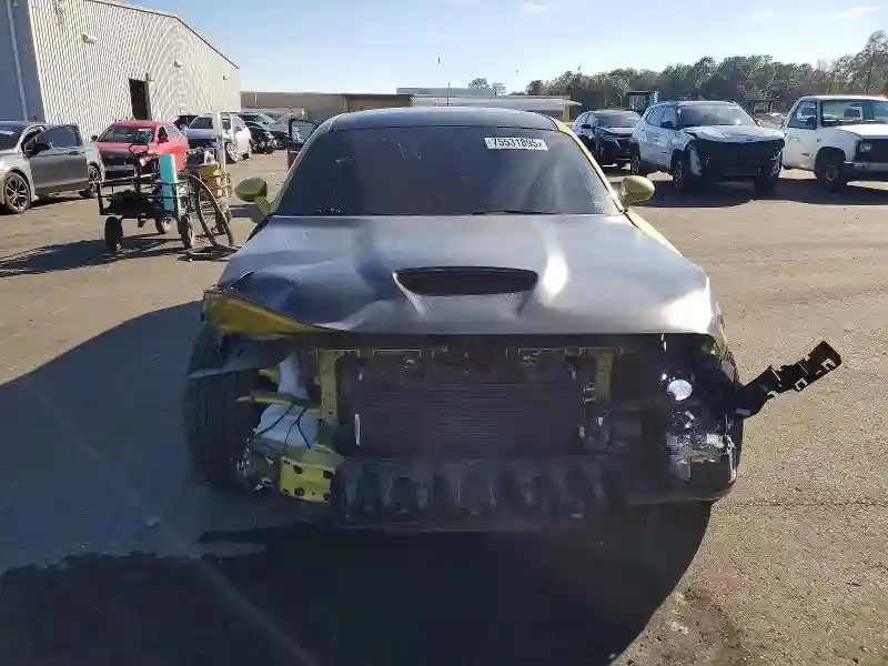 2C3CDZFJ8LH255800 2020 DODGE CHALLENGER-4