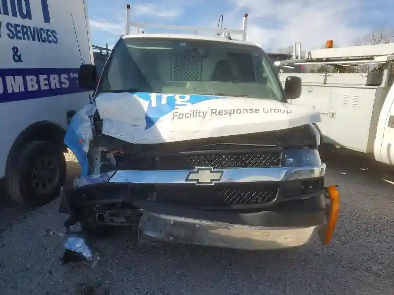 1GCWGAFP0P1209551 2023 CHEVROLET EXPRESS-4