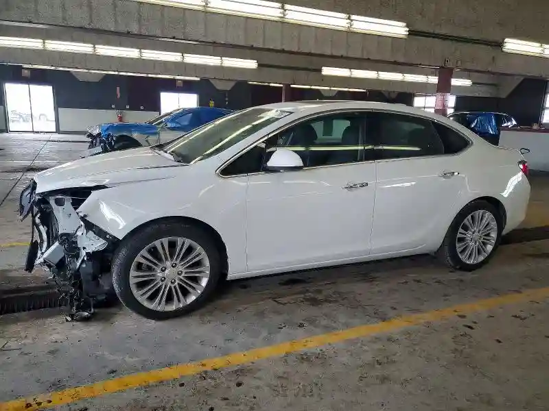 1G4PS5SK4F4144524 2015 BUICK VERANO-0