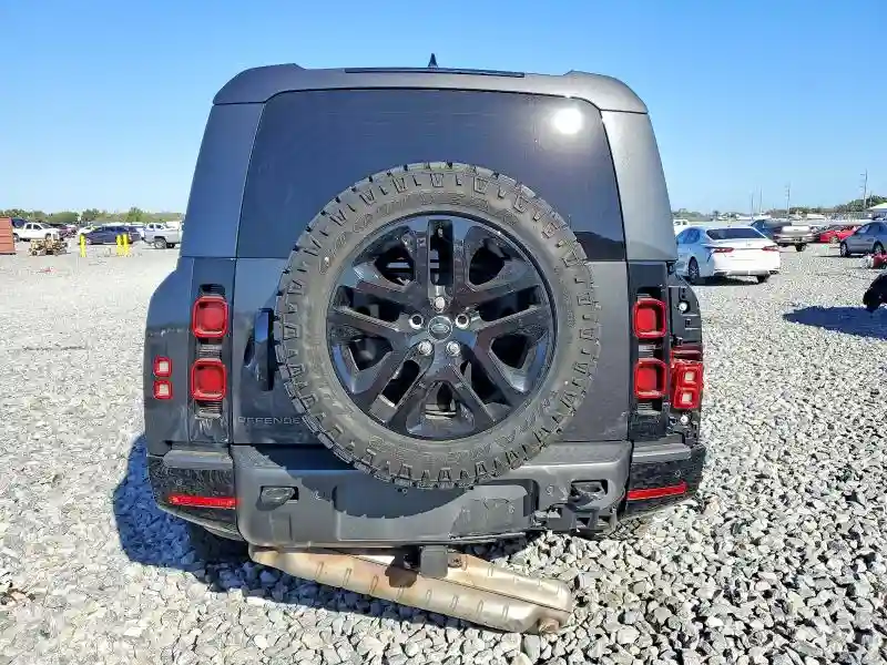 SALEWFEU2R2353773 2024 LAND ROVER DEFENDER-5
