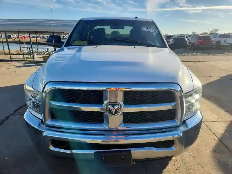 3C6UR5CJXJG155961 2018 RAM 2500-4
