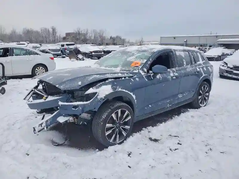 YV4102WK7N1088245 2022 VOLVO V60-0